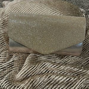 Kendall & James clutch